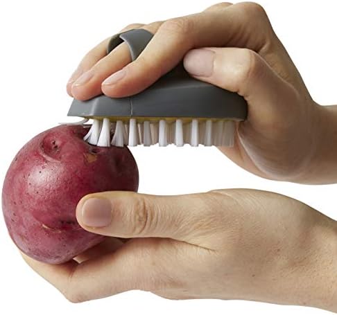 Chefn Ergonomic Vegetable Brush 35 x 3 x 15