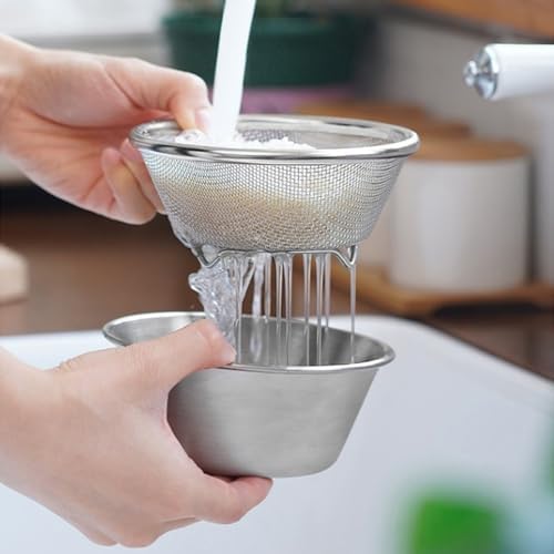 Perfect for Berries Compact Colander for Kitchen Use