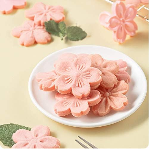 Elegant Cookie Cutters Set by HAGBOU
