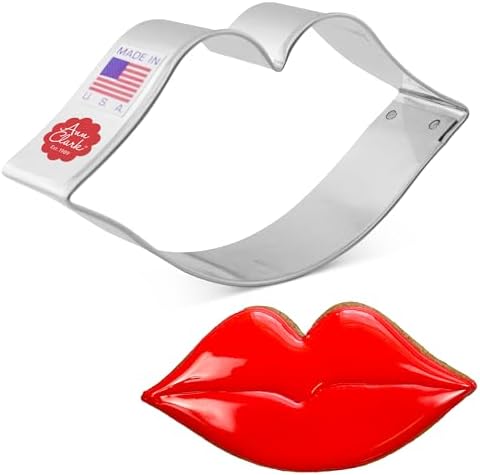 Ann Clark Lips Kiss Cookie Cutter
