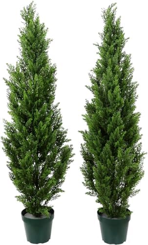 Match the DCF - 4 Outdoor Artificial Cedar Topiary Pack of 2