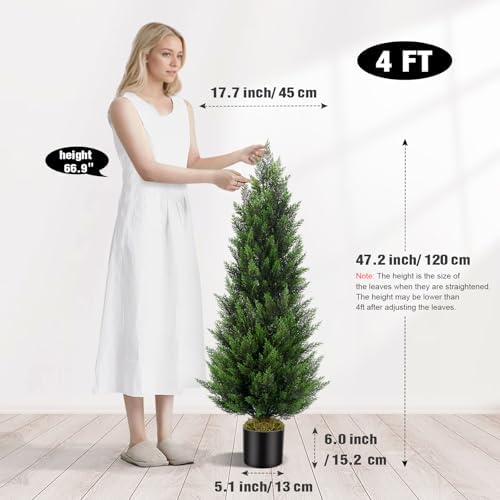 4 Ft Realistic Cedar Christmas Tree Topiary