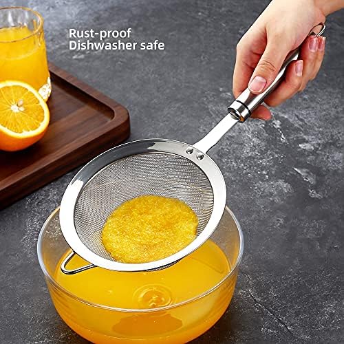 Efficient Strainer with Handle 304 Perfect for Cooking and Baking 12cm Diameter