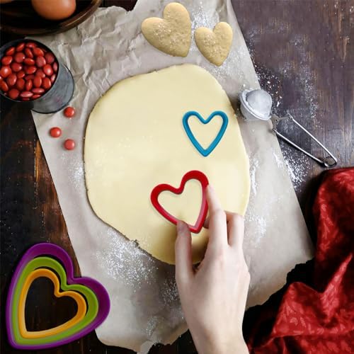 5 Piece Heart Cookie Cutter Set for Baking Delightful Heart-Shaped Cookies