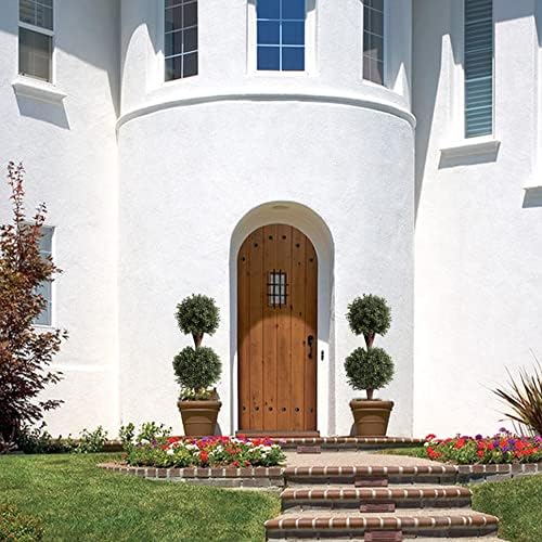 Impressive Realistic Outdoor Topiaries with UV Protection