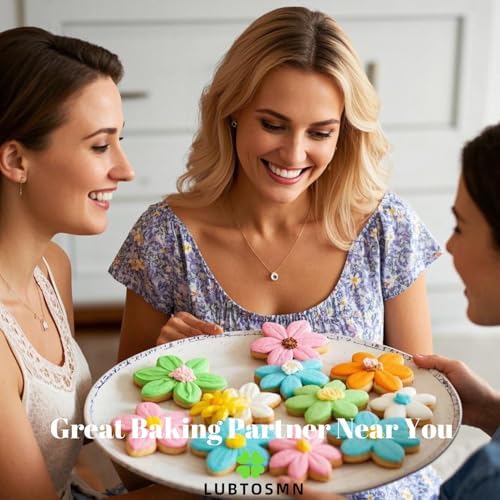 Blossom Leaf Cookie Cutters - 7-Piece Set