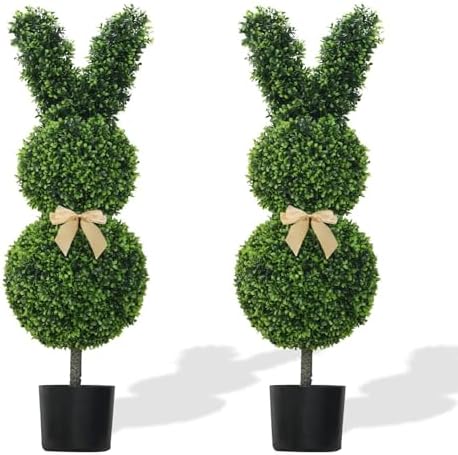 CUTE RABBIT TOPIARIES FOR YOUR DECOR