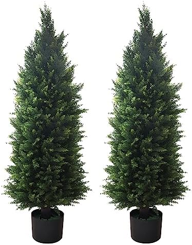 Natural-Looking cedar Topiaries 4-Foot Set with 6 Pots