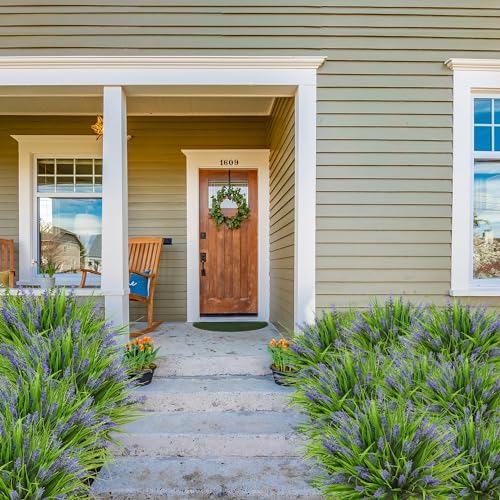 Massive Outdoor Artificial Plants