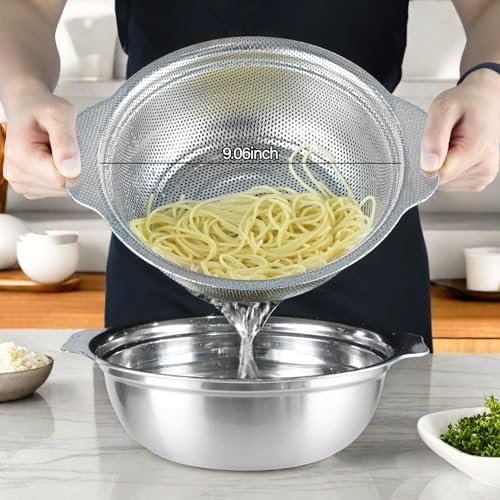 Stainless Steel Colander with Handle 4QT Kitchen Essential for Easy Cleaning