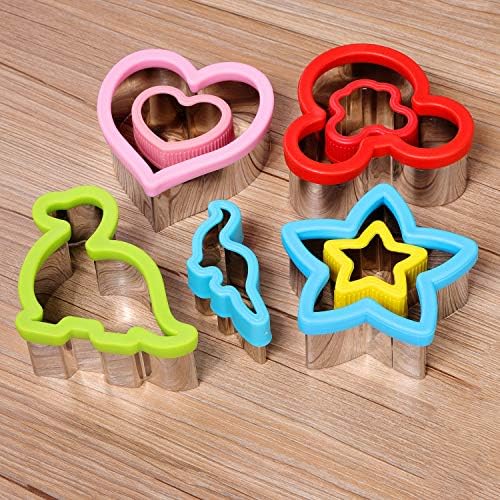 Magigift Sandwich Cutter Set with Dinosaur Heart Star Shapes