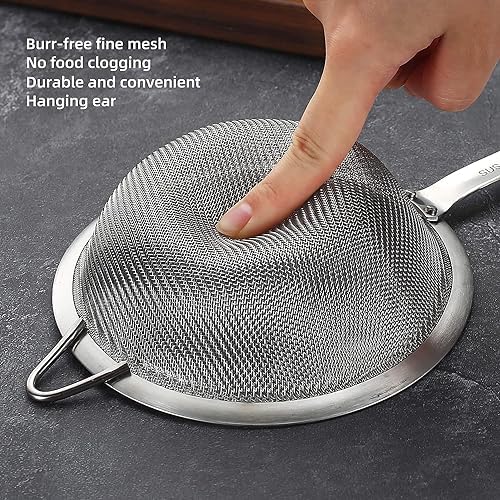Efficient Strainer with Handle 304 Perfect for Cooking and Baking 12cm Diameter