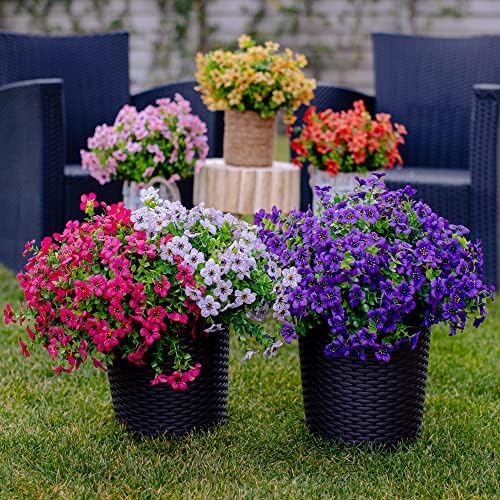 16 Outdoor Artificial Flowers for a Chearming Damage